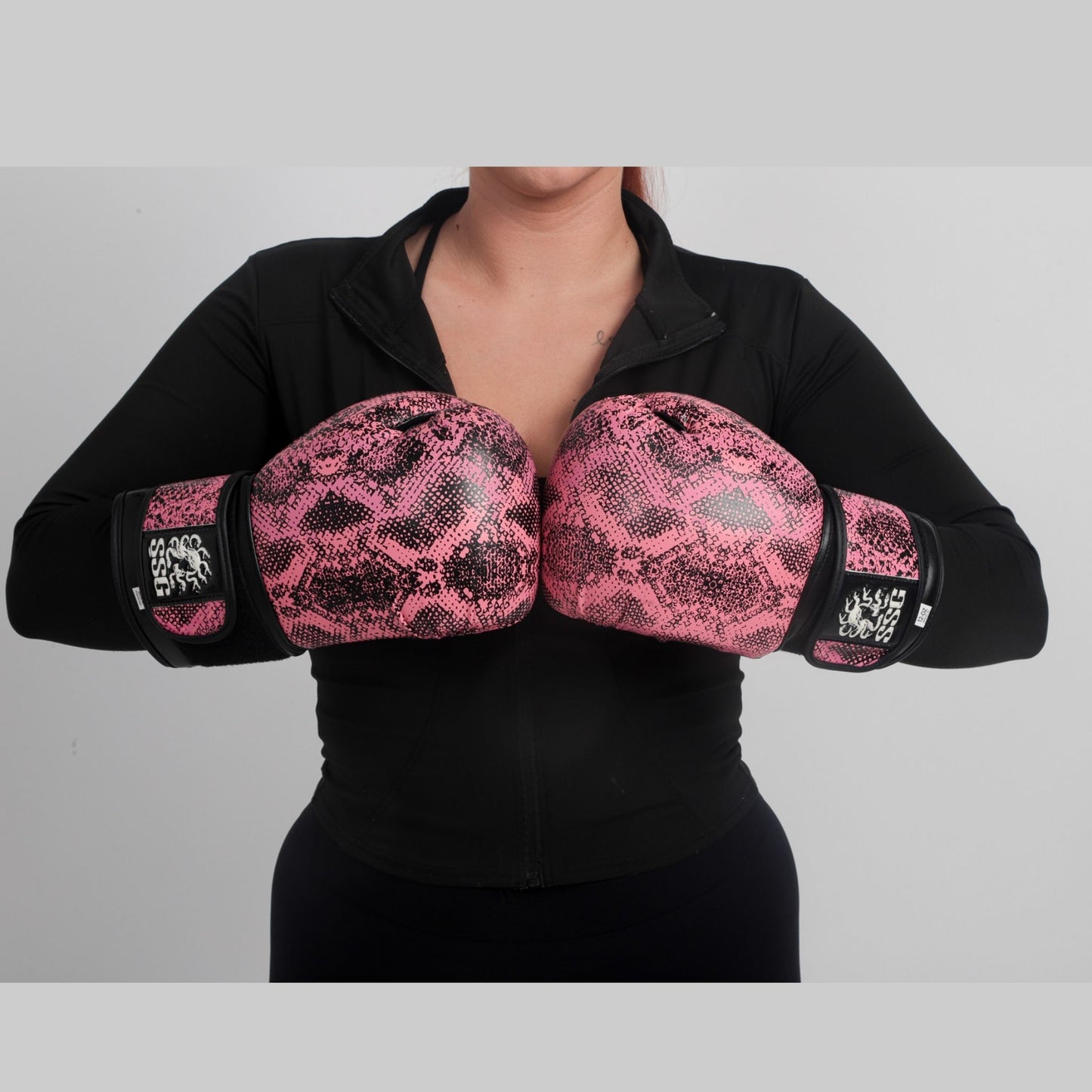 Stone’s Kiss boxing gloves – durable training gloves with balanced padding and wrist support