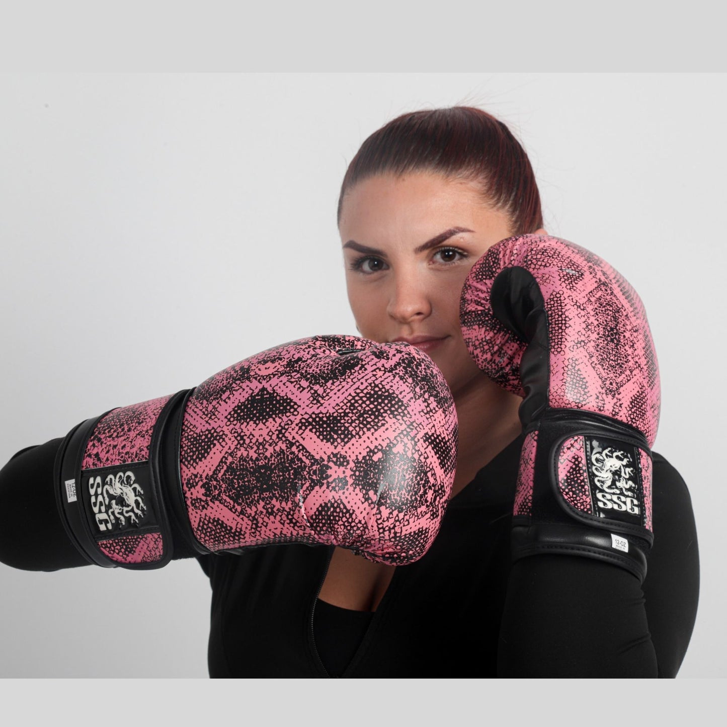 Stone’s Kiss boxing gloves – durable training gloves with balanced padding and wrist support
